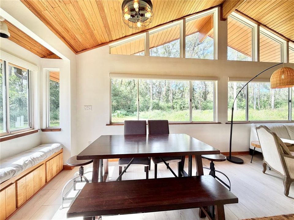 For Sale: $429,900 (3 beds, 2 baths, 1502 Square Feet)