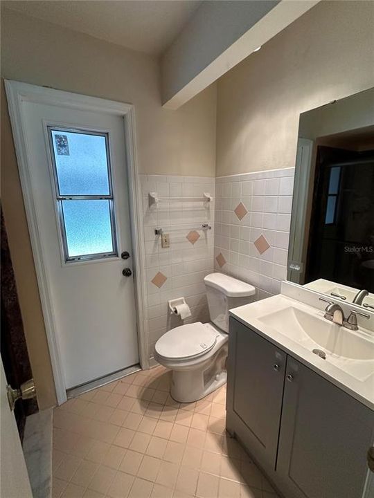 For Sale: $420,000 (3 beds, 2 baths, 1548 Square Feet)