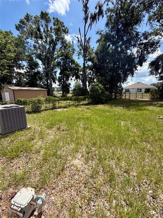 For Sale: $119,900 (2 beds, 2 baths, 960 Square Feet)