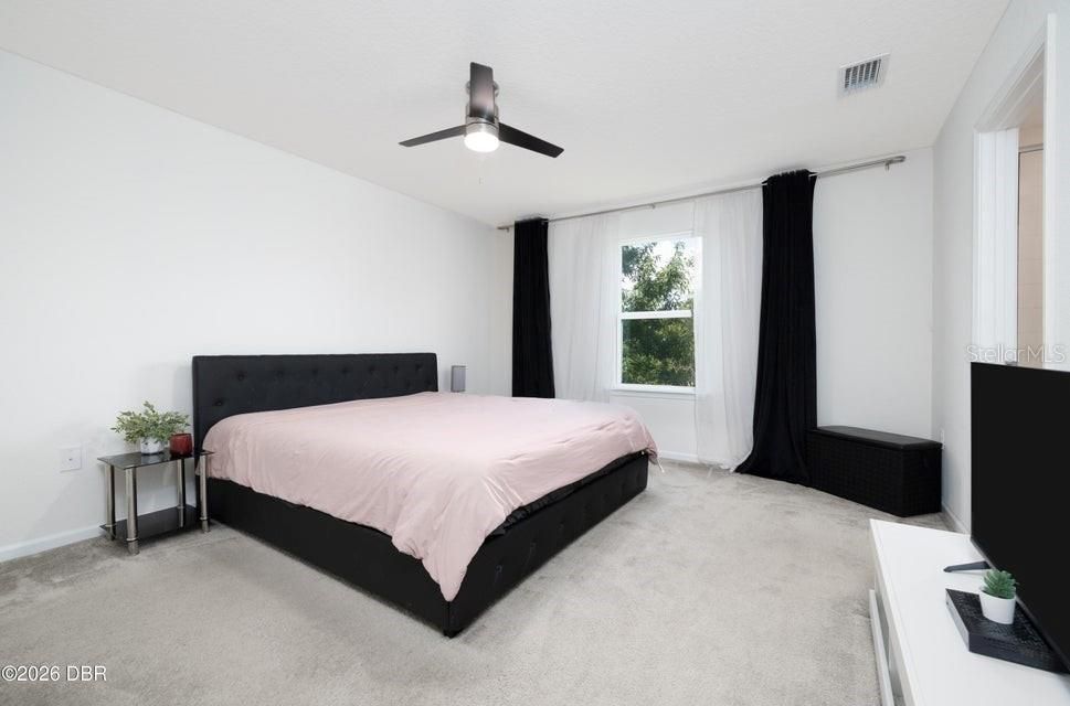 For Sale: $250,000 (3 beds, 2 baths, 1734 Square Feet)