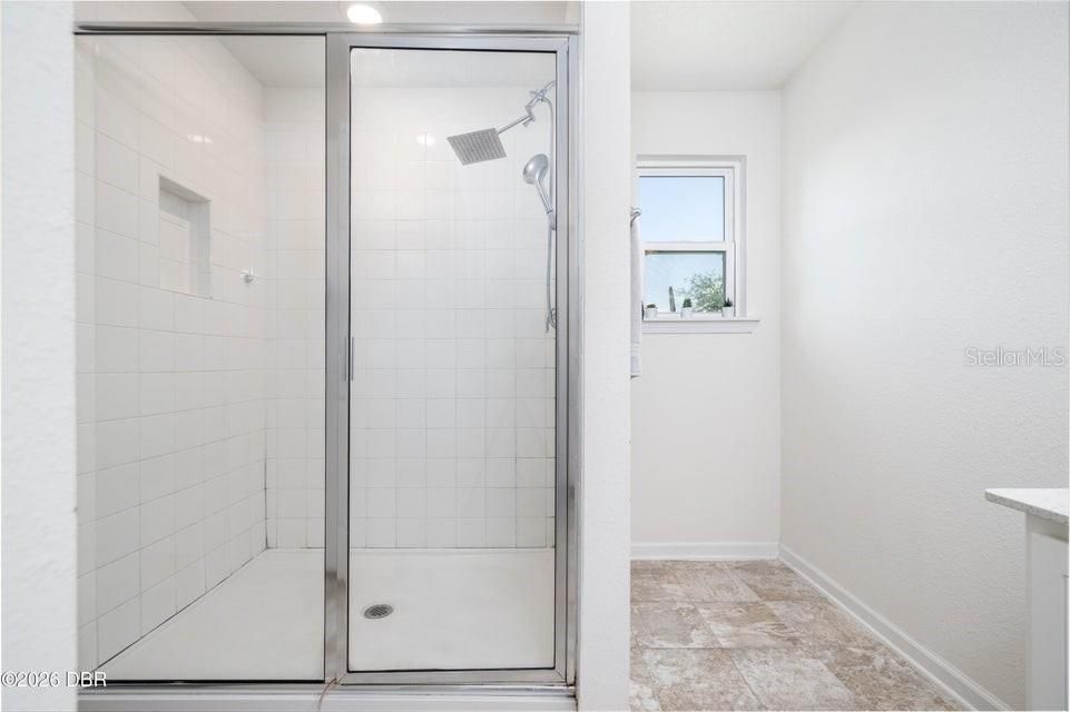 For Sale: $250,000 (3 beds, 2 baths, 1734 Square Feet)