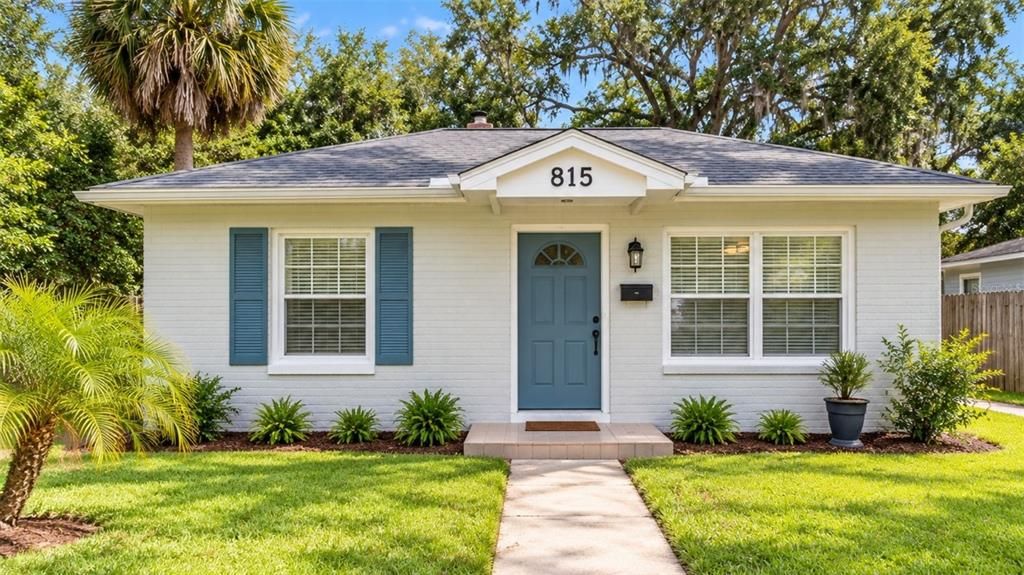 For Rent: $1,200 (2 beds, 1 baths, 808 Square Feet)