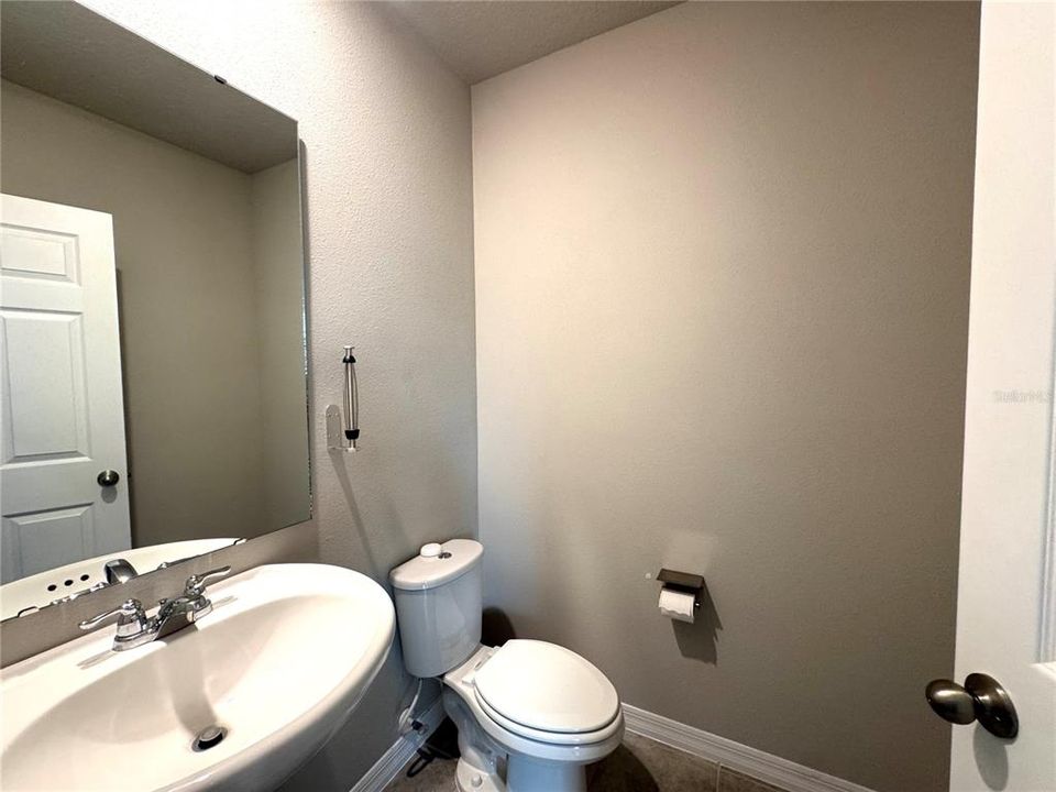 В аренду: $2,399 (4 спален, 3 ванн, 2170 Квадратных фут)