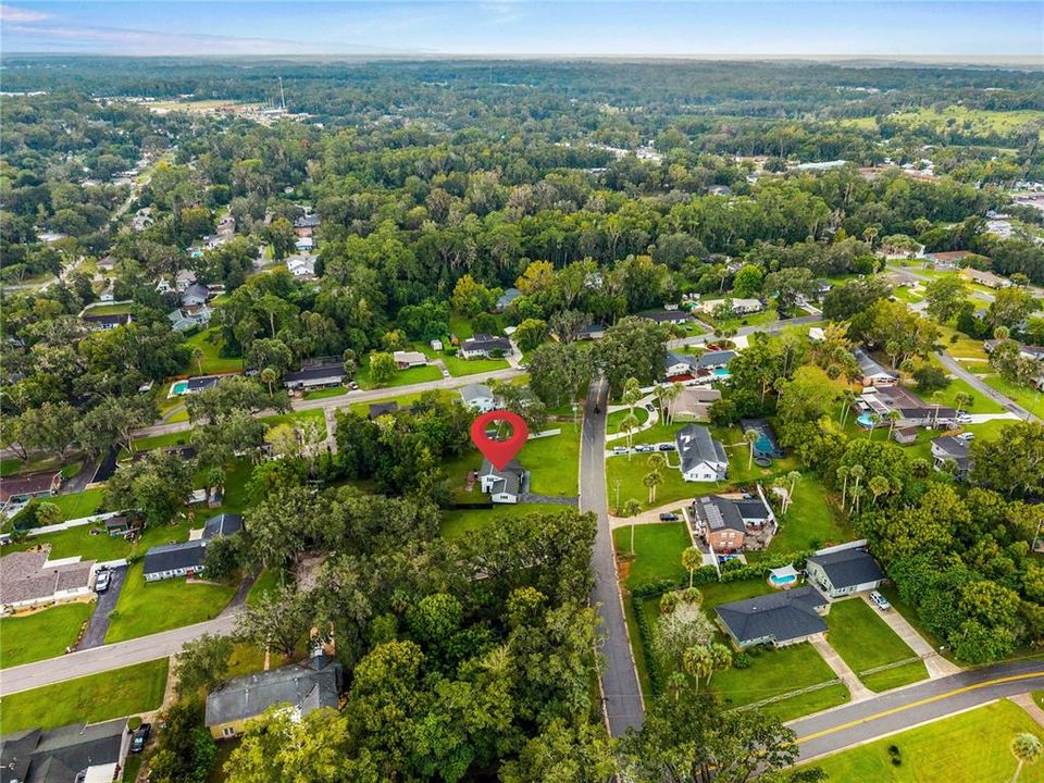 : $299,900 (3 camas, 2 baños, 1649 Pies cuadrados)