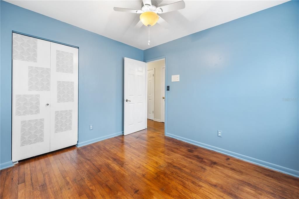 : $299,900 (3 camas, 2 baños, 1649 Pies cuadrados)