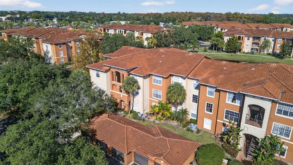 На продажу: $138,000 (2 спален, 2 ванн, 1073 Квадратных фут)