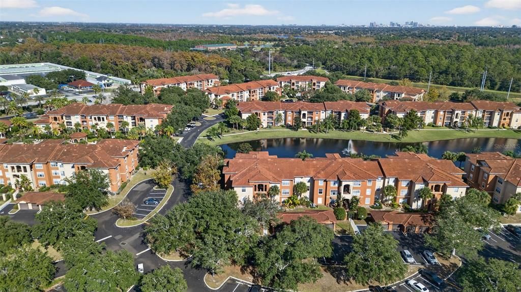 На продажу: $138,000 (2 спален, 2 ванн, 1073 Квадратных фут)