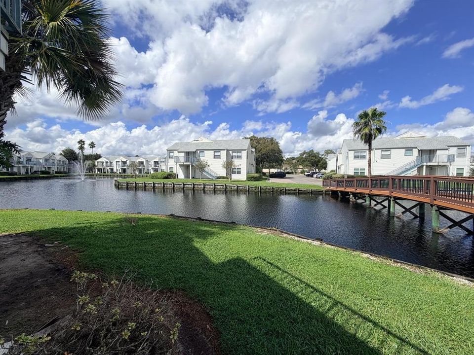 For Rent: $1,500 (2 beds, 2 baths, 930 Square Feet)