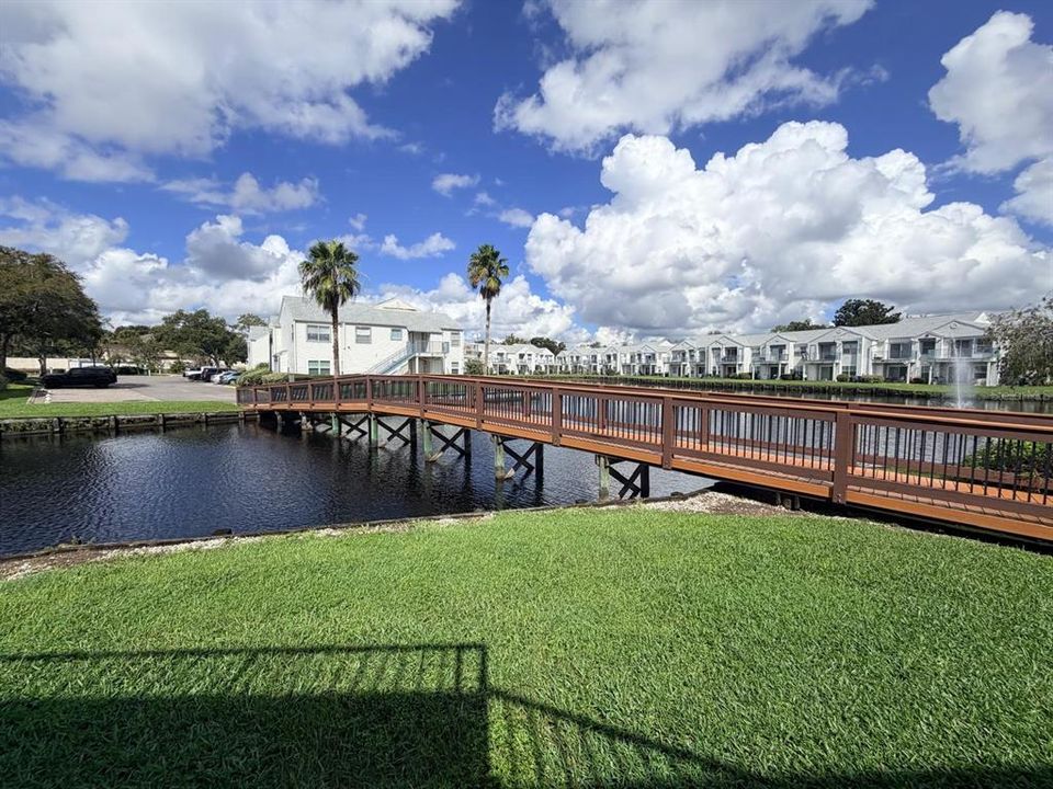 For Rent: $1,500 (2 beds, 2 baths, 930 Square Feet)