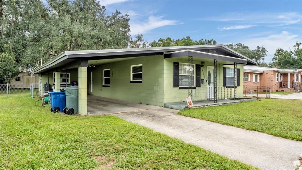 Activo con contrato: $199,500 (3 camas, 1 baños, 1170 Pies cuadrados)