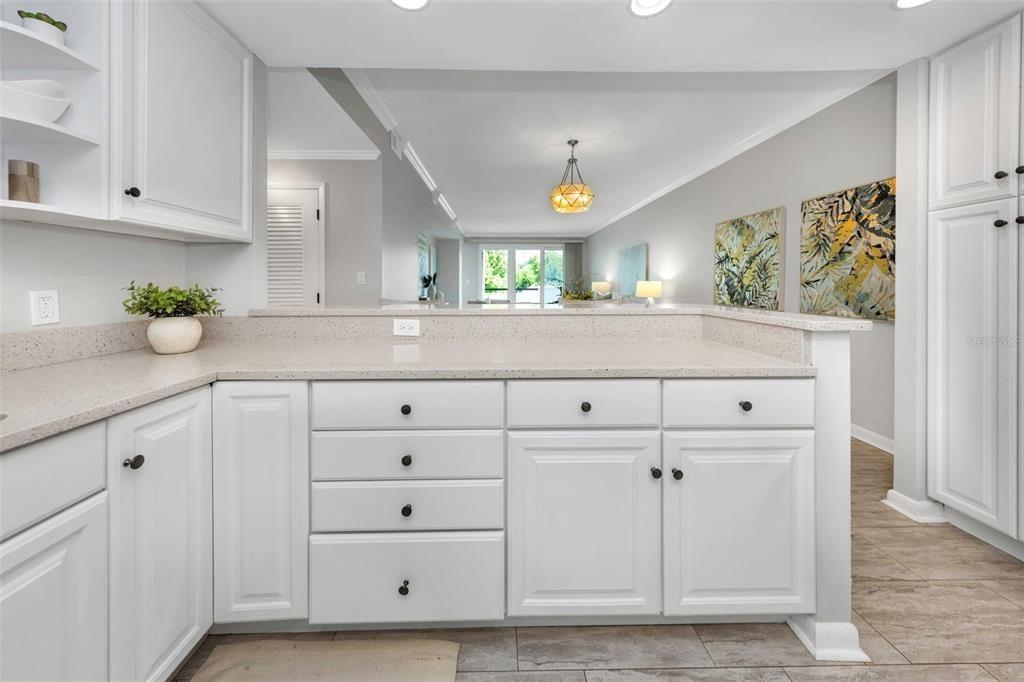 For Sale: $625,000 (2 beds, 2 baths, 1891 Square Feet)