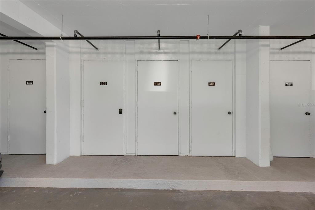 For Sale: $625,000 (2 beds, 2 baths, 1891 Square Feet)