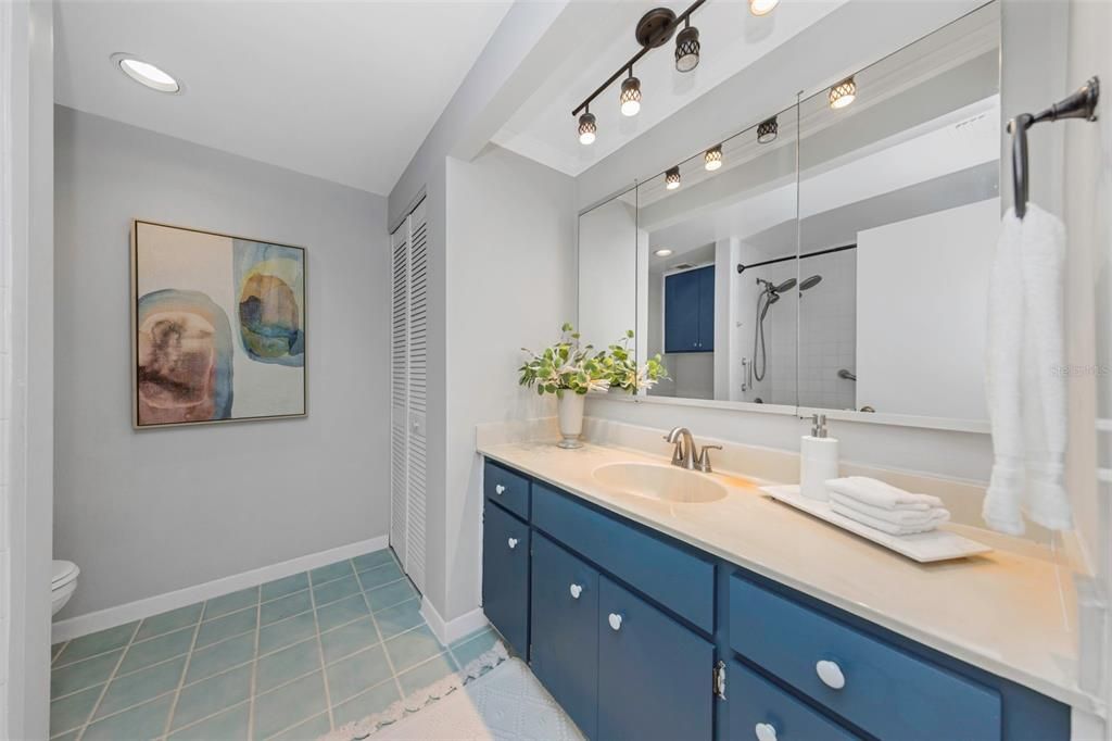 For Sale: $625,000 (2 beds, 2 baths, 1891 Square Feet)