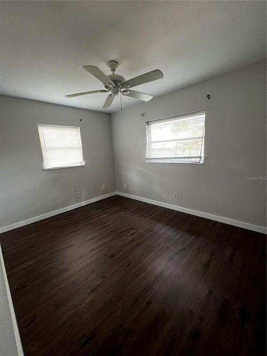 For Rent: $1,800 (2 beds, 1 baths, 750 Square Feet)