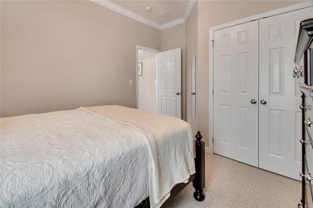 For Sale: $419,900 (3 beds, 2 baths, 2005 Square Feet)
