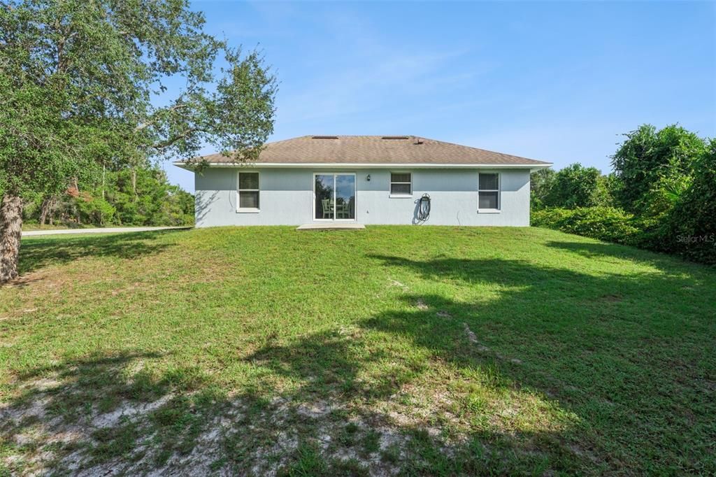 For Sale: $279,000 (3 beds, 2 baths, 1153 Square Feet)