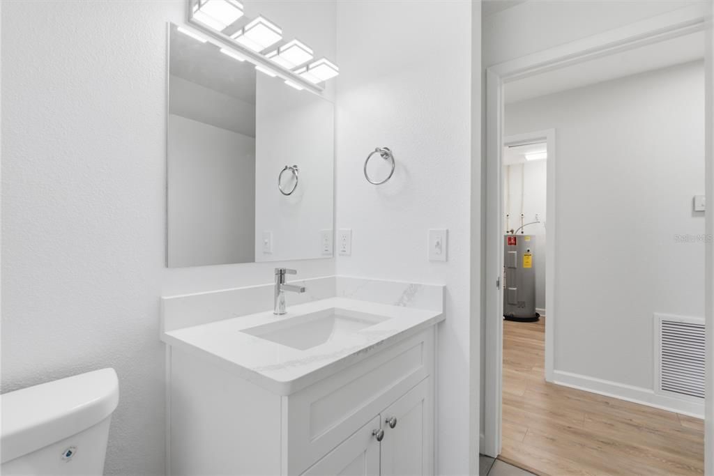 En Venta: $369,000 (3 camas, 2 baños, 1146 Pies cuadrados)