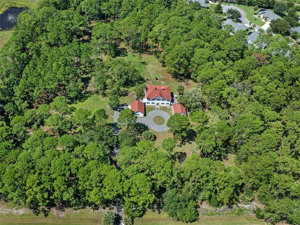 En Venta: $899,000 (4 camas, 2 baños, 3001 Pies cuadrados)