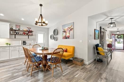 For Sale: $624,800 (3 beds, 2 baths, 1824 Square Feet)