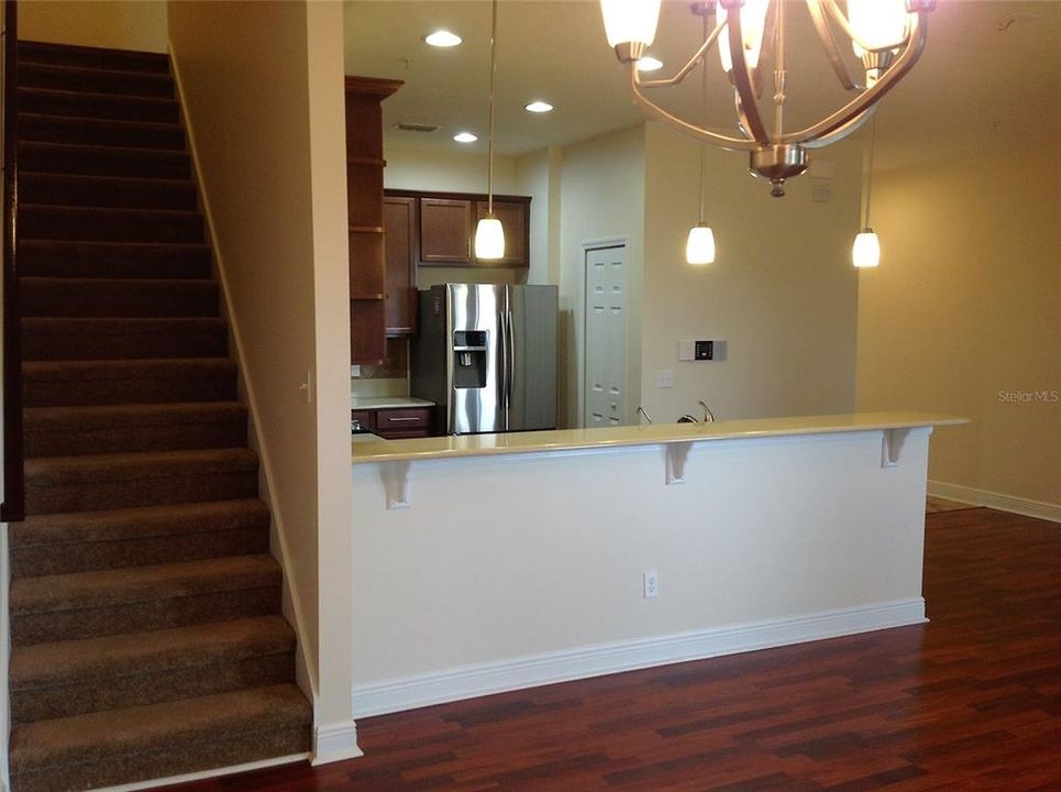 For Rent: $2,300 (3 beds, 2 baths, 1751 Square Feet)