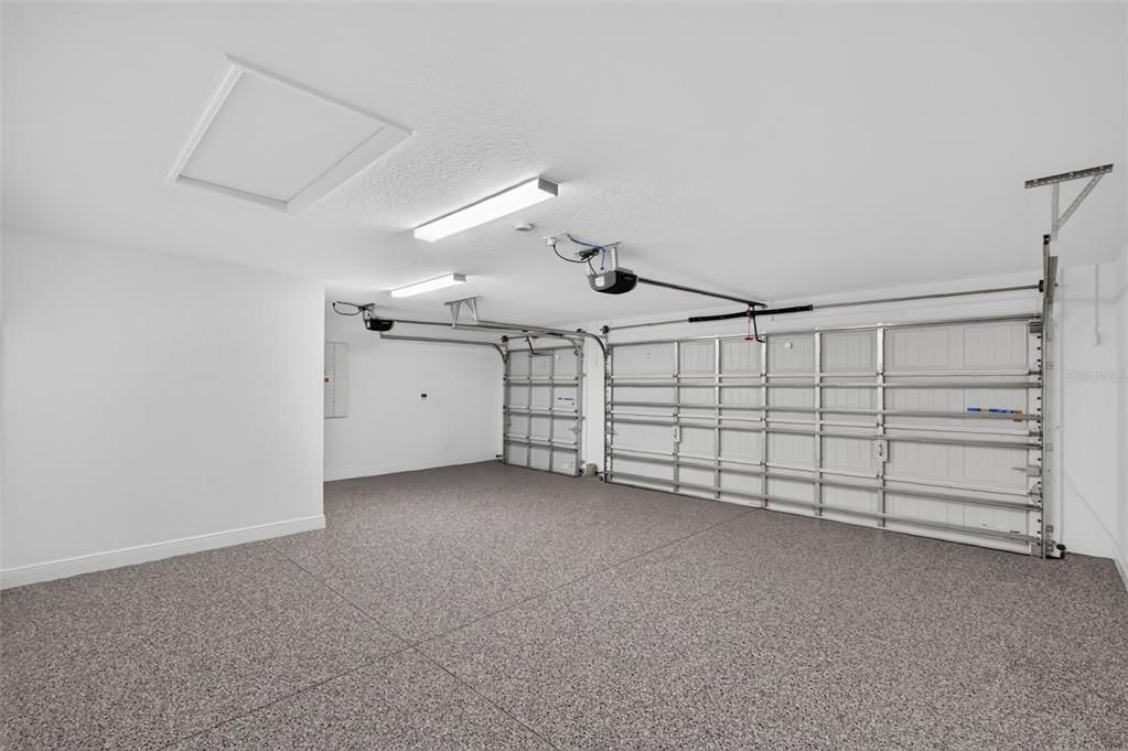En Venta: $799,000 (3 camas, 3 baños, 1905 Pies cuadrados)