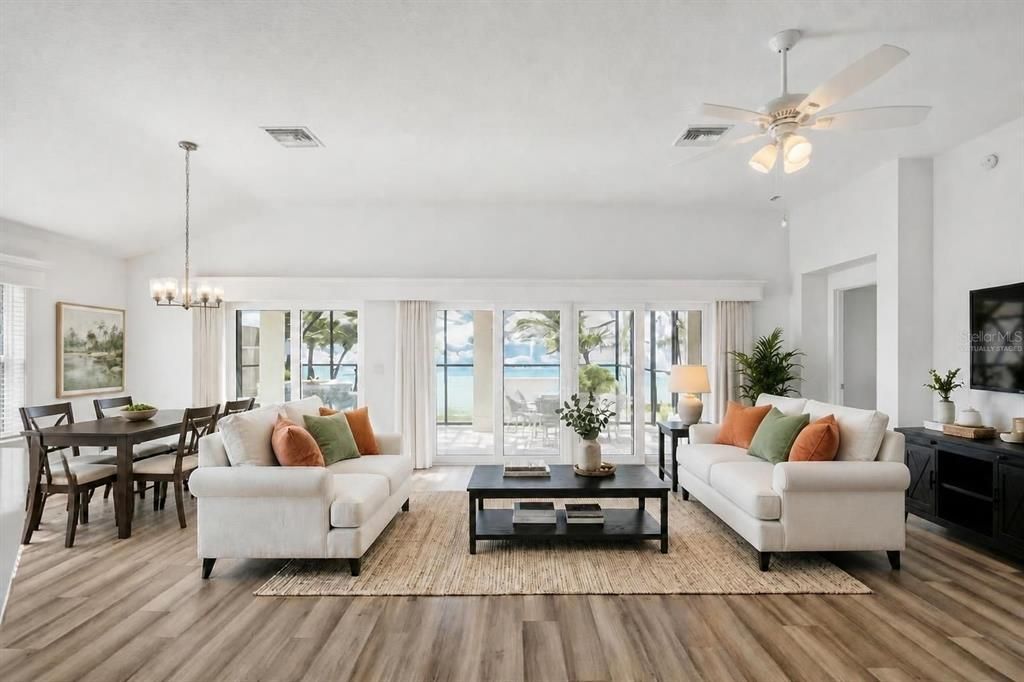En Venta: $799,000 (3 camas, 3 baños, 1905 Pies cuadrados)