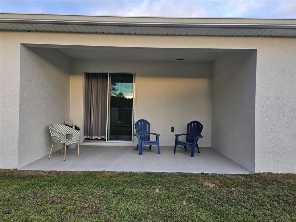 For Sale: $469,900 (4 beds, 3 baths, 2306 Square Feet)