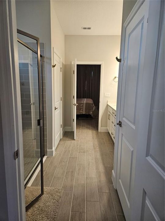 For Sale: $469,900 (4 beds, 3 baths, 2306 Square Feet)