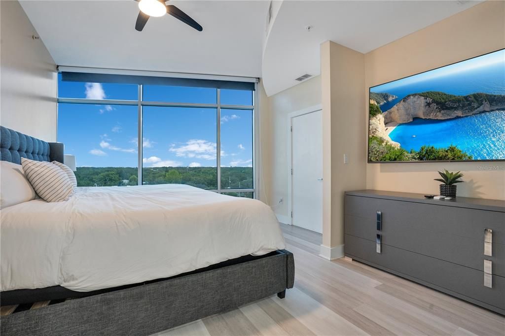 For Rent: $5,800 (3 beds, 2 baths, 2009 Square Feet)