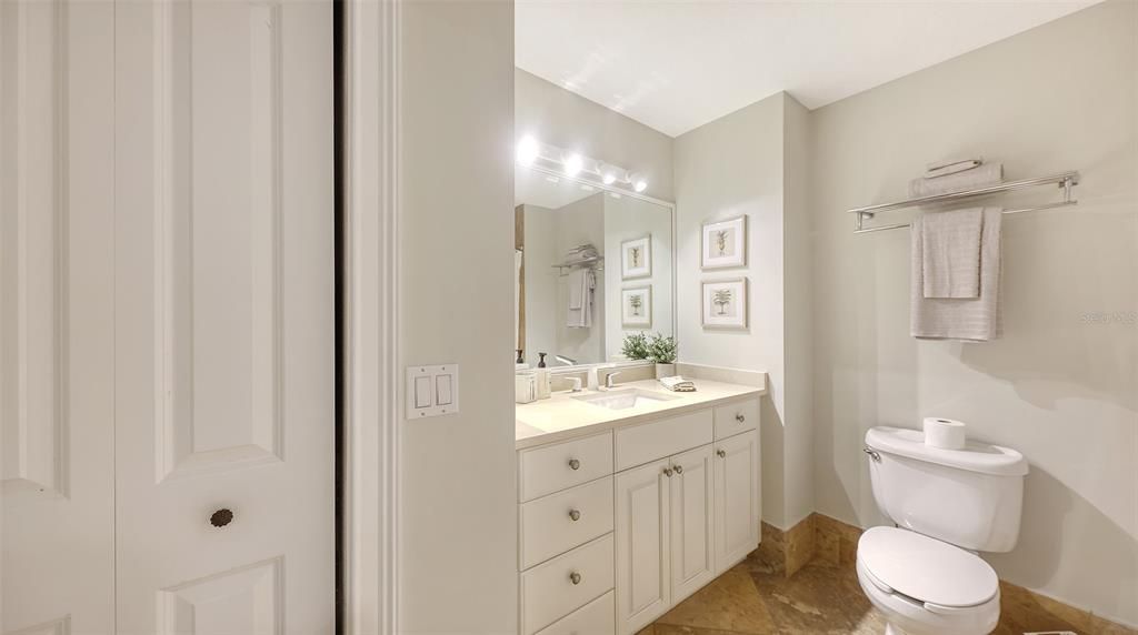 For Rent: $5,500 (2 beds, 2 baths, 1758 Square Feet)