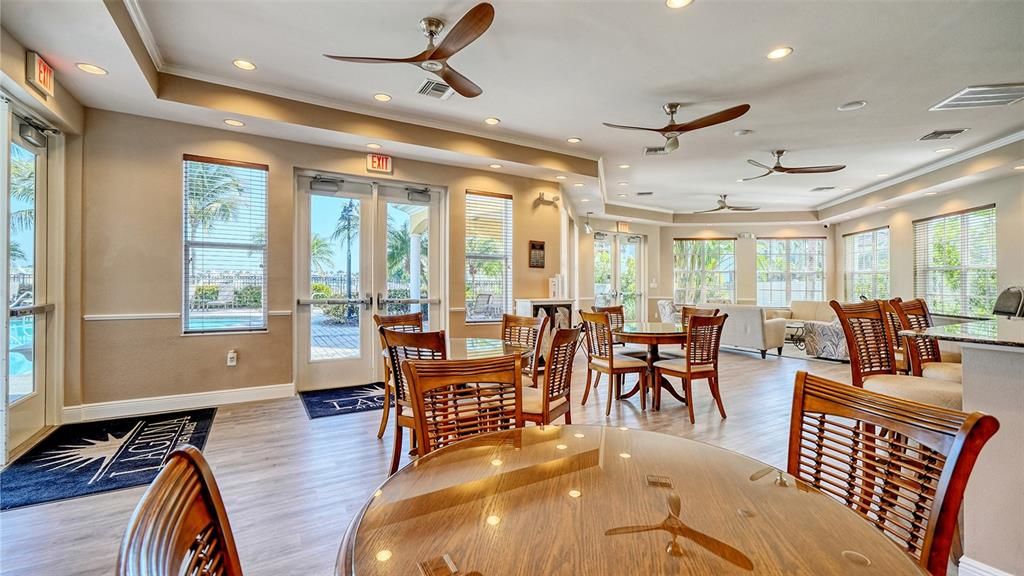 For Rent: $5,500 (2 beds, 2 baths, 1758 Square Feet)
