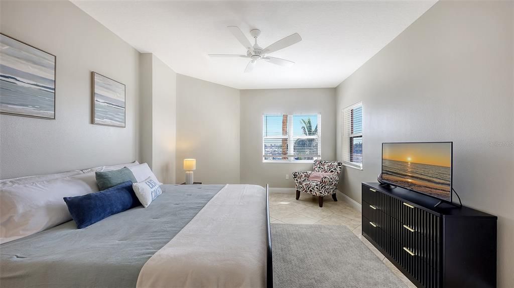 For Rent: $5,500 (2 beds, 2 baths, 1758 Square Feet)