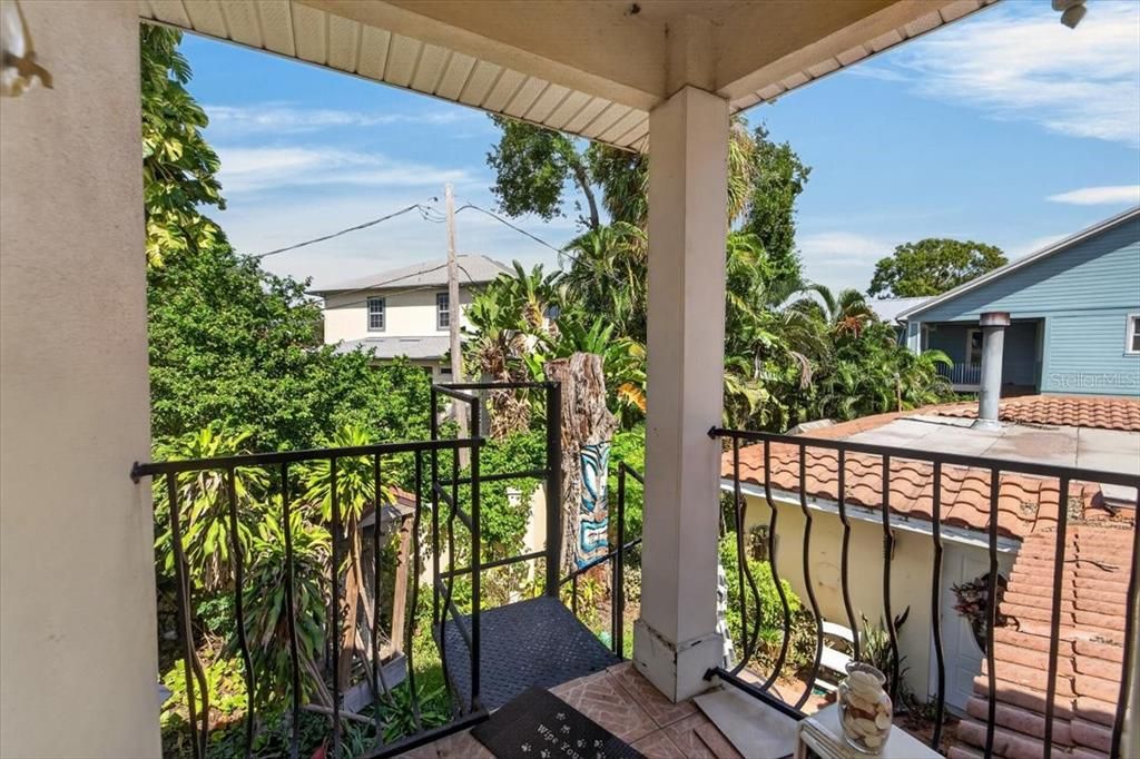 For Sale: $1,200,000 (4 beds, 3 baths, 3334 Square Feet)