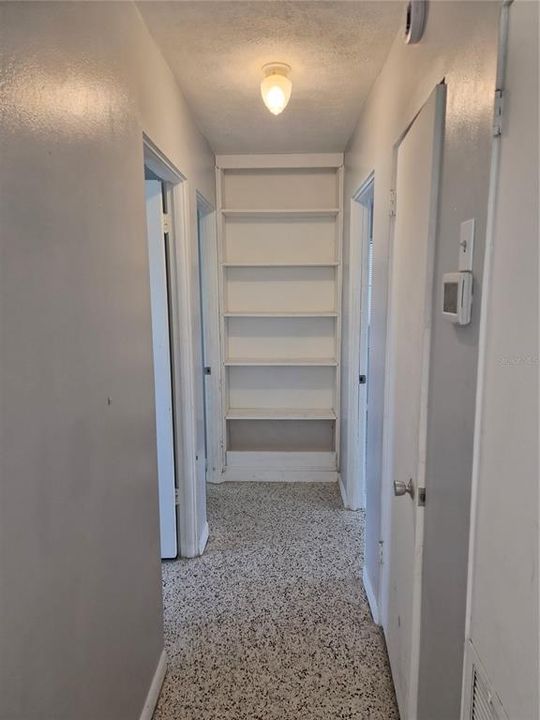 For Rent: $2,400 (3 beds, 2 baths, 1456 Square Feet)