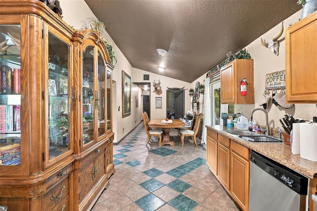 En Venta: $5,900,000 (7 camas, 6 baños, 2826 Pies cuadrados)
