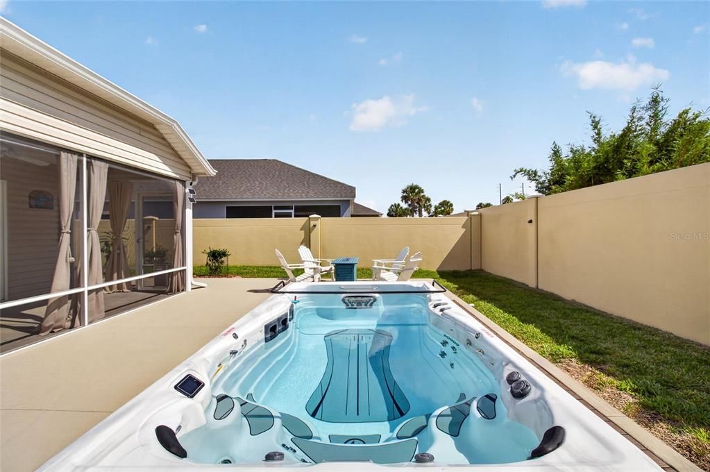 For Sale: $329,000 (2 beds, 2 baths, 1257 Square Feet)