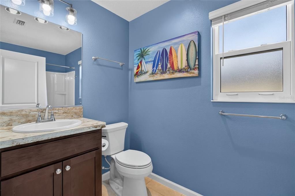 For Sale: $329,000 (2 beds, 2 baths, 1257 Square Feet)