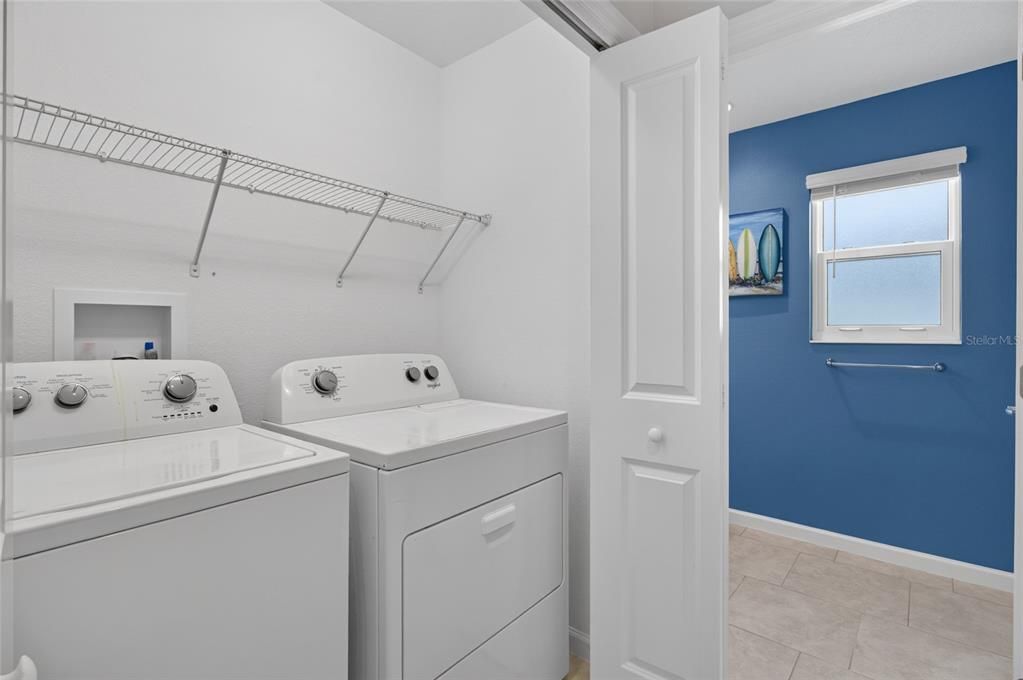 For Sale: $329,000 (2 beds, 2 baths, 1257 Square Feet)