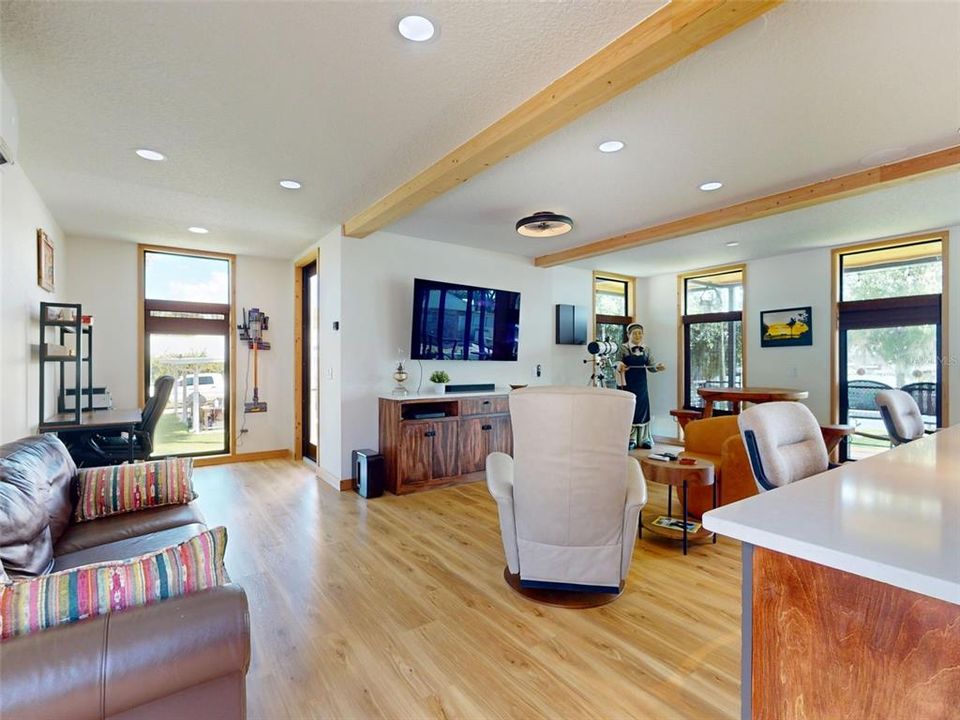 For Sale: $675,000 (2 beds, 2 baths, 1556 Square Feet)