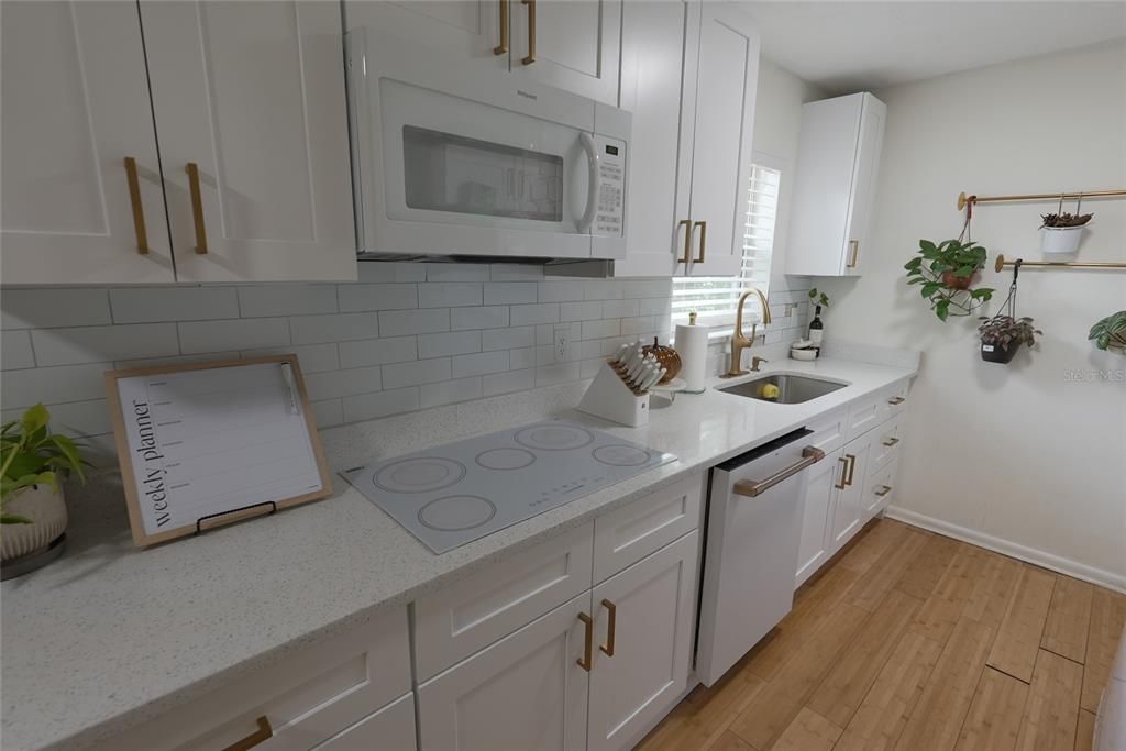 En Venta: $239,000 (2 camas, 1 baños, 910 Pies cuadrados)