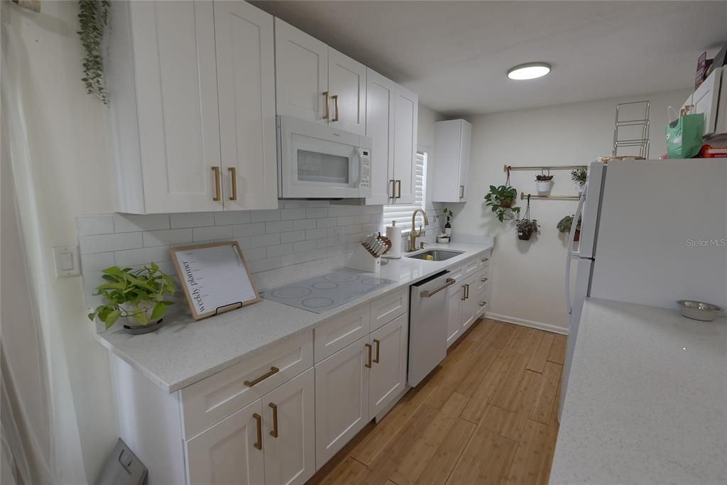 En Venta: $239,000 (2 camas, 1 baños, 910 Pies cuadrados)