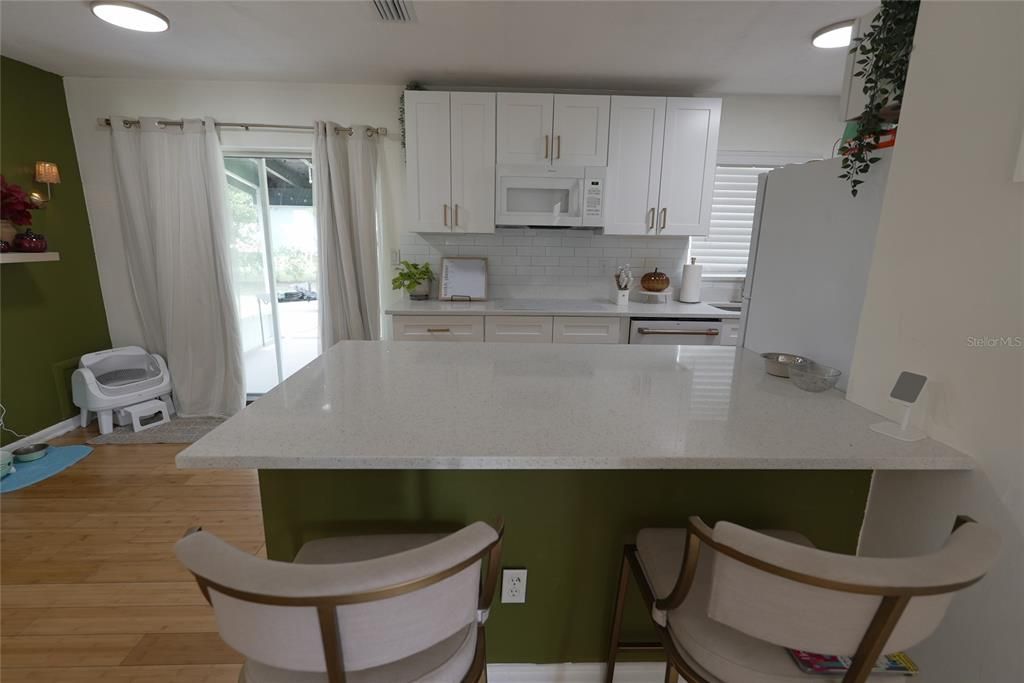 En Venta: $239,000 (2 camas, 1 baños, 910 Pies cuadrados)