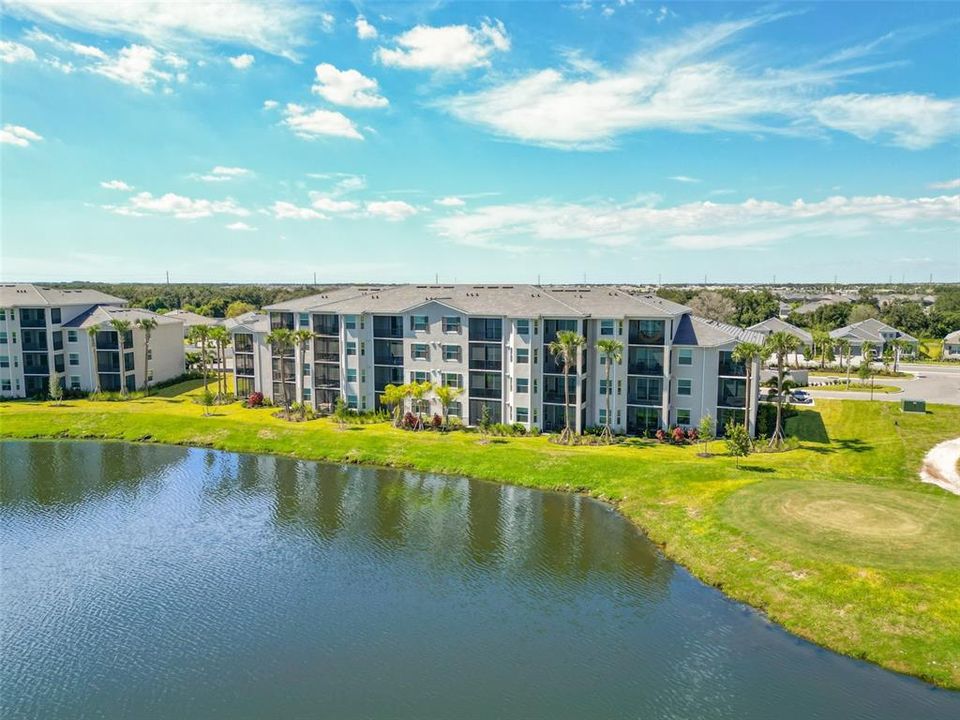For Sale: $315,000 (2 beds, 2 baths, 1154 Square Feet)