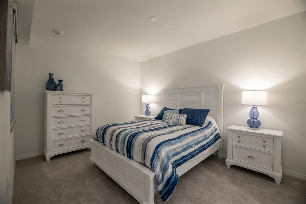 For Sale: $315,000 (2 beds, 2 baths, 1154 Square Feet)