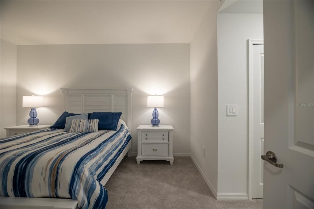For Sale: $315,000 (2 beds, 2 baths, 1154 Square Feet)