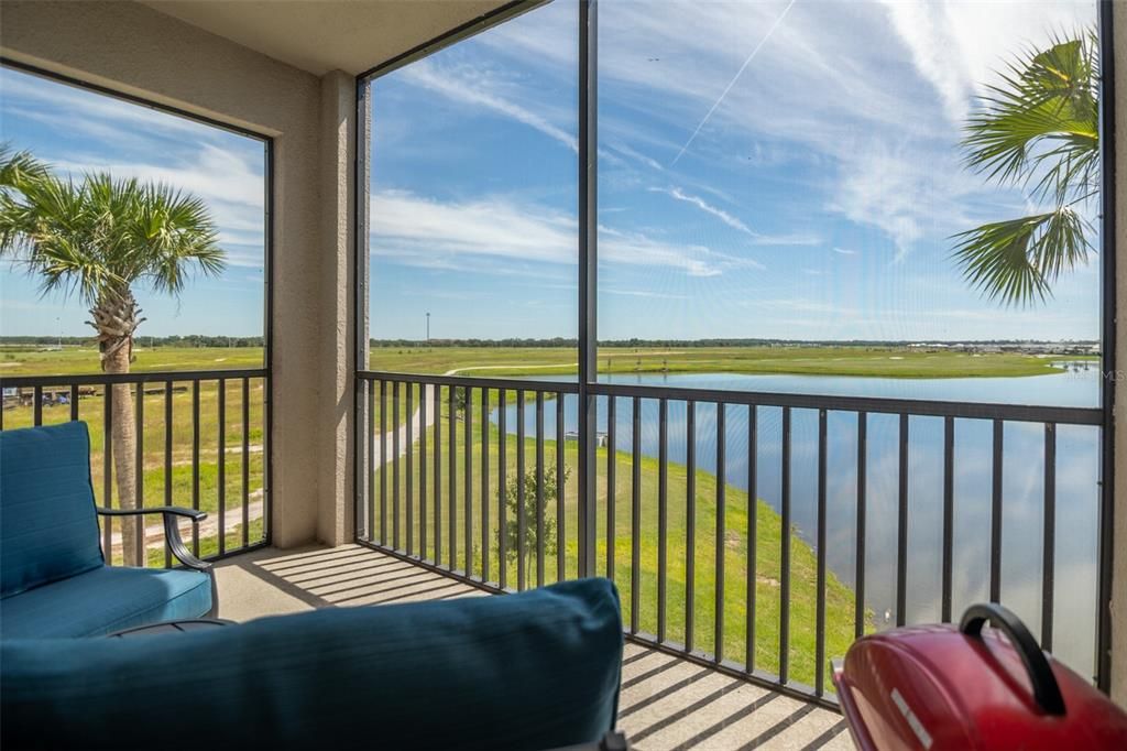 For Sale: $315,000 (2 beds, 2 baths, 1154 Square Feet)