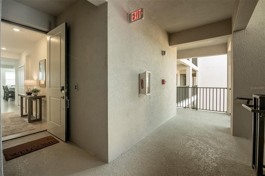 For Sale: $315,000 (2 beds, 2 baths, 1154 Square Feet)