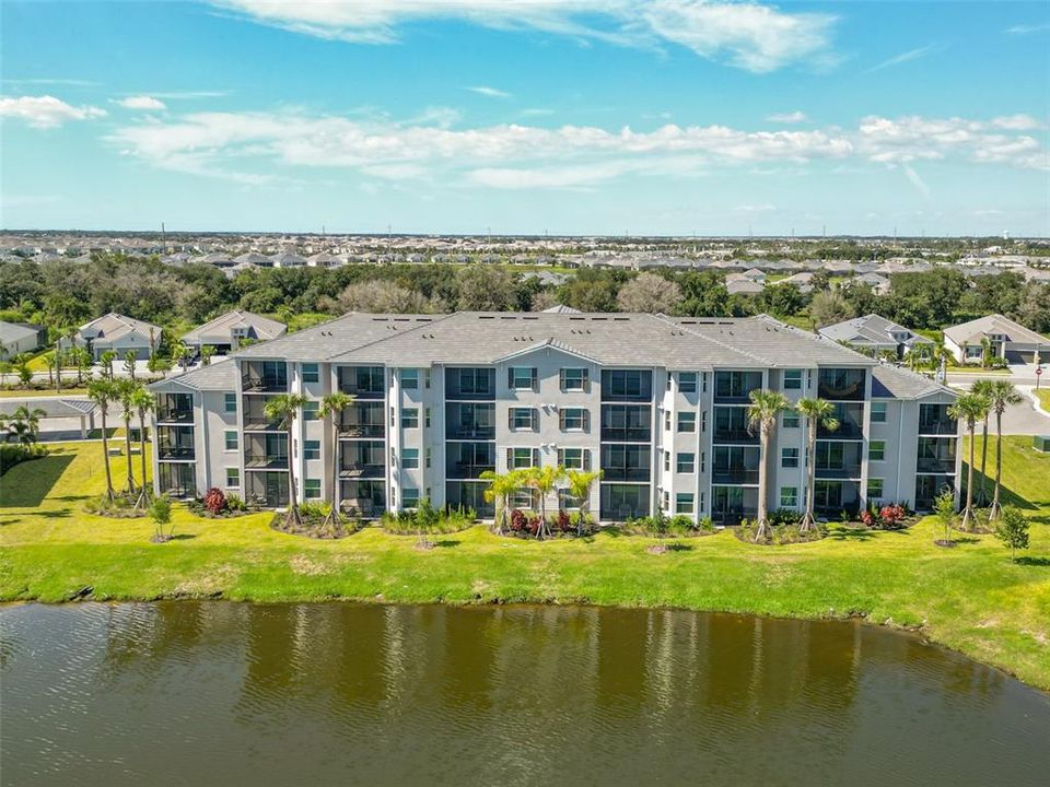 For Sale: $315,000 (2 beds, 2 baths, 1154 Square Feet)