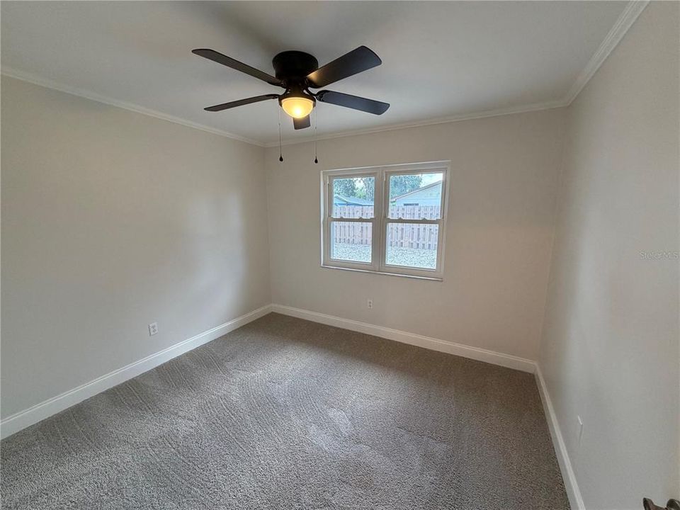 For Sale: $284,000 (3 beds, 2 baths, 1274 Square Feet)