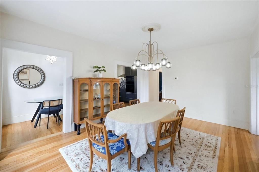En Venta: $420,000 (2 camas, 1 baños, 1426 Pies cuadrados)